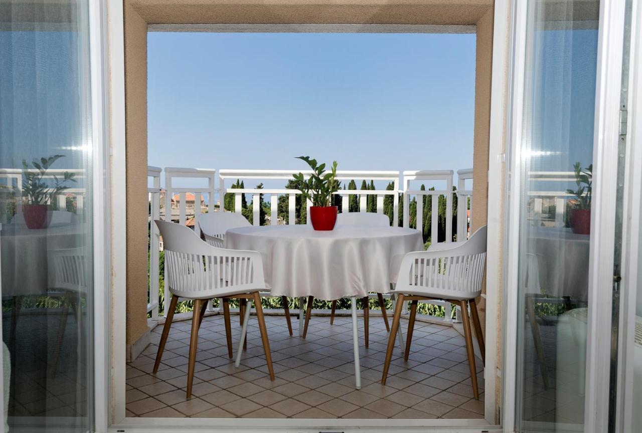 Apartment Maria - Free Garage Dubrovnik Exteriör bild
